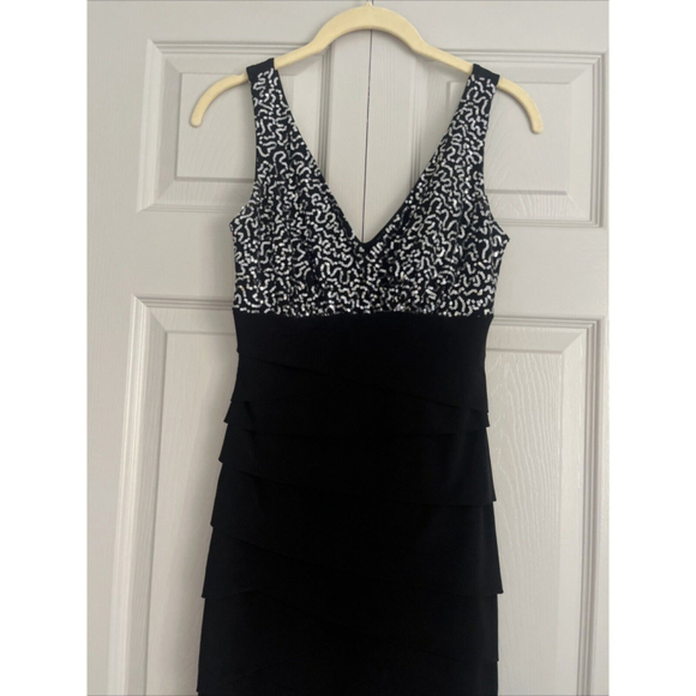 B. Smart Juniors‎ Sleeveless Black Plunge Bodycon Sequin Cocktail Dress Sz Small - Picture 4 of 16